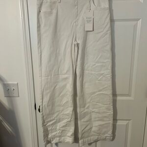N/A Women's White Boot Cut Pants NWT